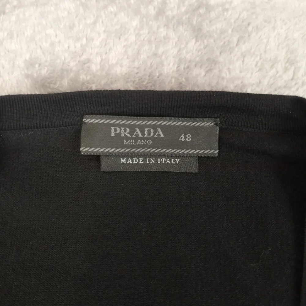 PRADA Women's navy wool long sleeve V-neck classic sweater IT48 small - Picture 11 of 16
